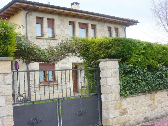 Chalet 3 habitaciones 200m² en venta - Pais vasco