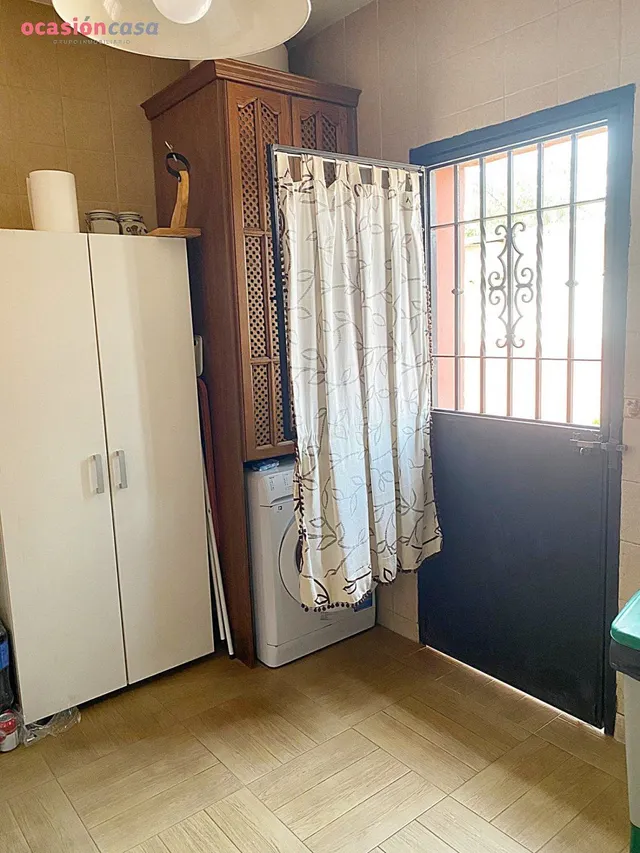 PARCELA DE 700 m2 , con 2 casas equipadas de cocina , habitaciones , baños ...! — 43