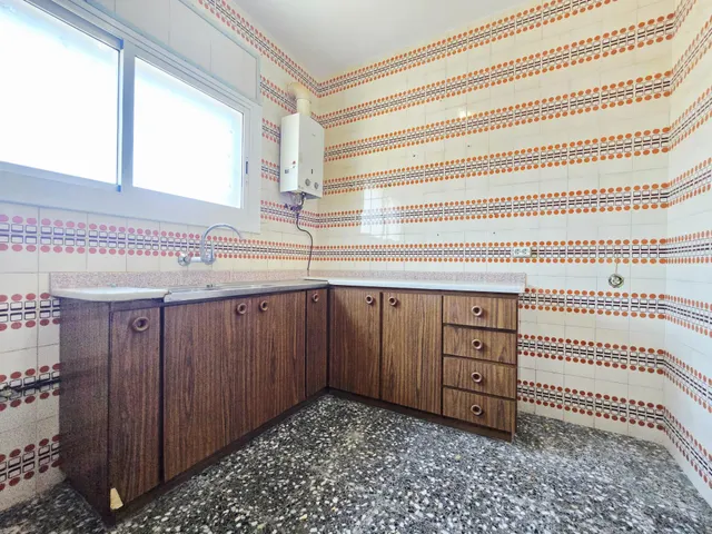 ¡Oportunidad única en Canyelles! Casa independiente con gran terreno llano en la entrada de la Urb. Les Palmeres — 8