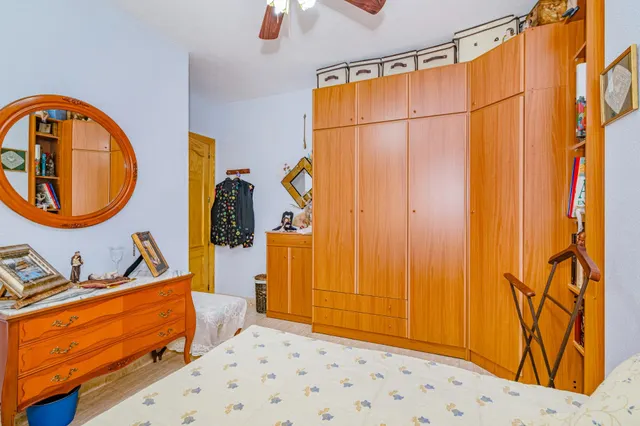 Fantástica casa adosada con gran patio, sótano habitable y excelente luminosidad !! — 20