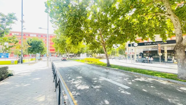 Gran ático reformado de cuatro dormitorios con magnífica terraza — 34