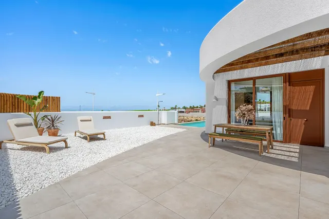 Villa 4 habitaciones 345m² en venta - Comunidad valenciana — 38