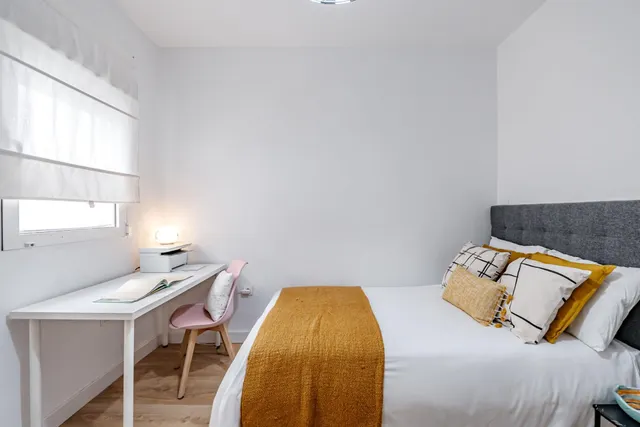 VIVIENDA REFORMADA Y MUY LUMINOSA EN RETIRO — 22