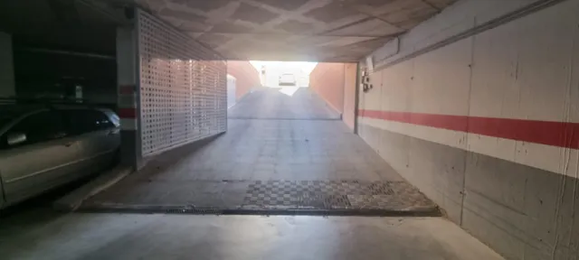 Plaza de garaje en venta zona Mandarache. — 5
