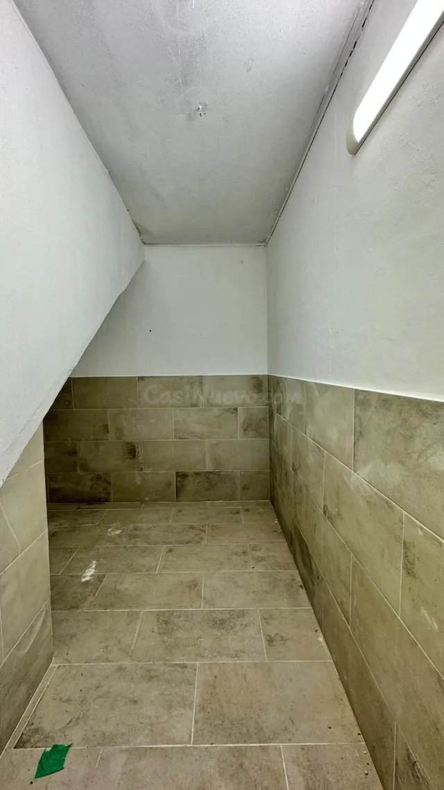 Local ideal para almacén en el centro de Vigo — tu espacio e - foto 4