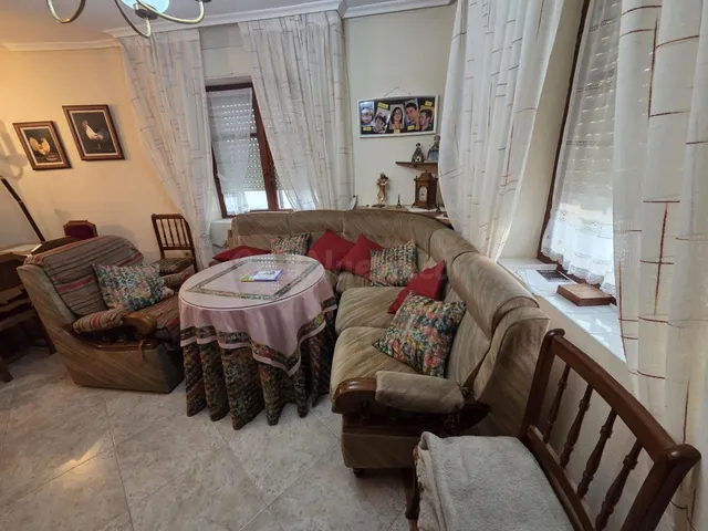 SE VENDE CASA EN VILLAMAÑAN, 170 M2 VIVIENDA, NAVE 416 M2, P - foto 5