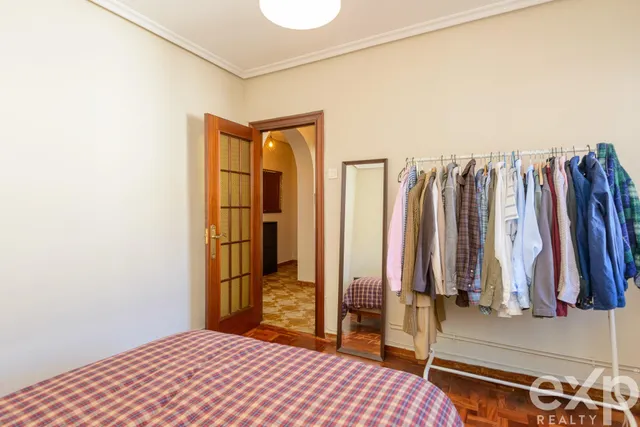 Piso en venta en avenida torrelavega, Oviedo – amplitud y ubicación — 11