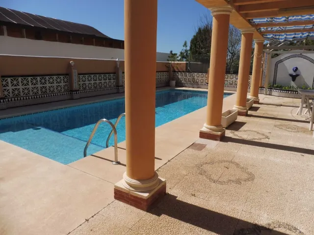 Villa grande con mucho potencial y vistas al mar zona Estupa Budista, Benalmádena — 33