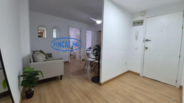 Gran piso con patio exclusivo en San Blas – Zona Pintor Gisbert — 2