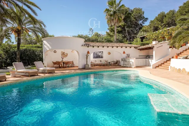 VILLA SERENA · JARDÍN MEDITERRÁNEO, PRIVACIDAD Y ESTILO DE V - foto 3