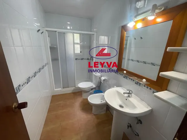 AMPLIO DUPLEX EN PLAYA GRANDE — 16