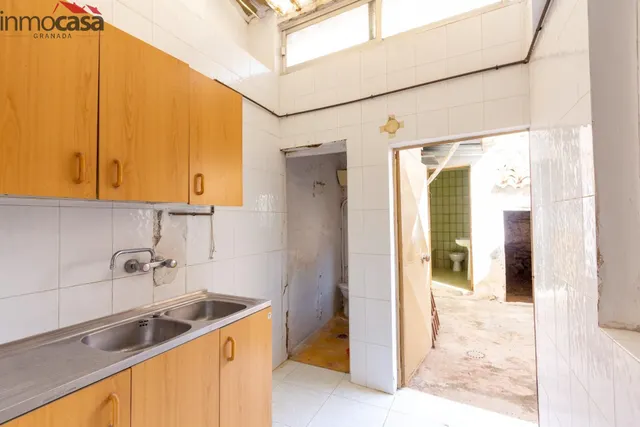 CASA DE PUEBLO EN PADUL PARA REFORMAR!!! — 15