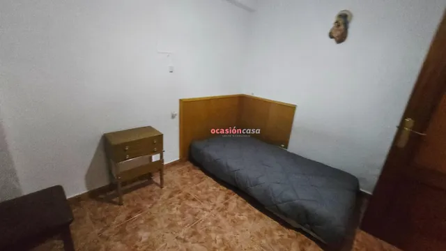 CASA EN VENTA DE DOS PLANTAS — 13