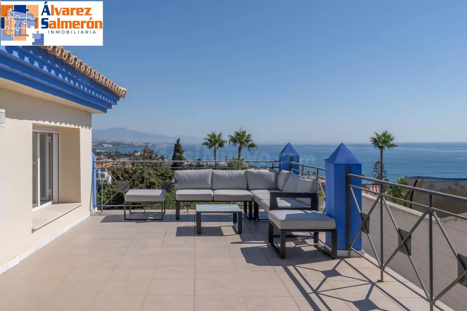 Preciosa casa en Estepona (Málaga) con maravillosas vistas al mar