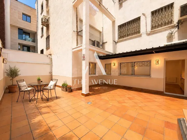 Piso en venta en Calle de Antonio Pérez - foto 2