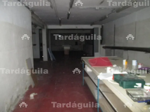 LOCAL AMPLIO DE 700 METROS EN LA AVENIDA PORTUGAL AL LADO DE MARIA AUXILIADORA — 11