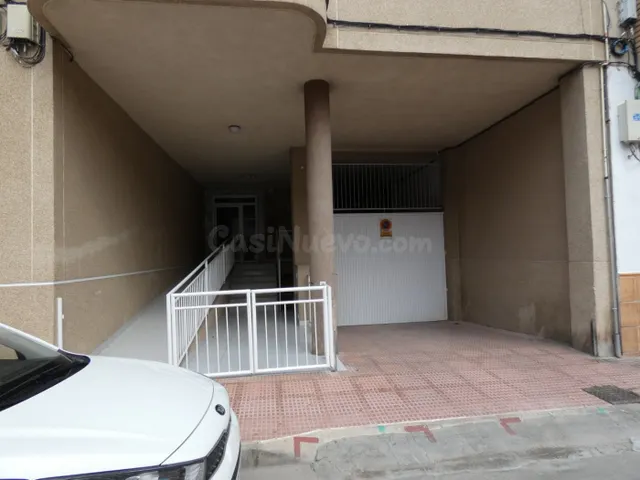 ++plaza de garaje en molina de segura++ 21m, puerta de acces - foto 2