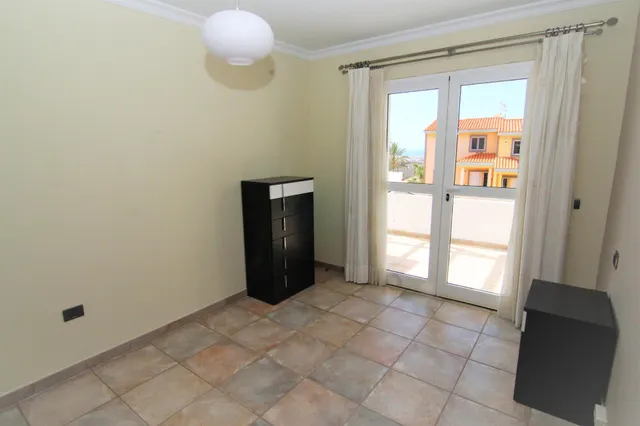 MONTAÑA LA DATA - casa con jardin y espectaculares vistas — 19