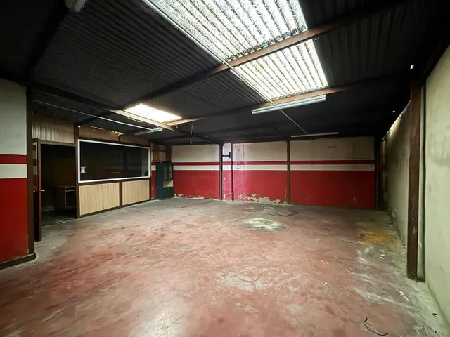 Nave - Bollullos de la Mitación — 10