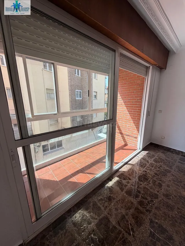 PISO EN VENTA ZONA INDUSTRIA - foto 4