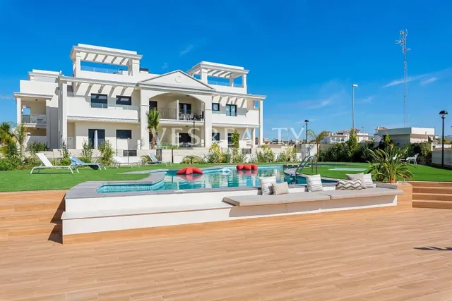 ¡Vivienda de tus sueños en Quesada! - foto 2