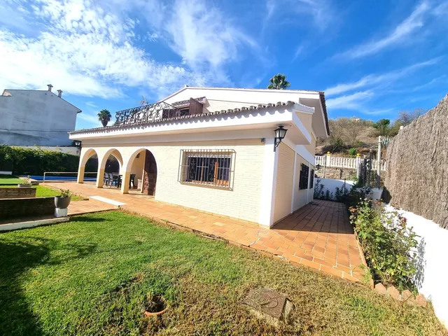 Chalet 4 habitaciones 307m² en venta - Cortes de la frontera — 25