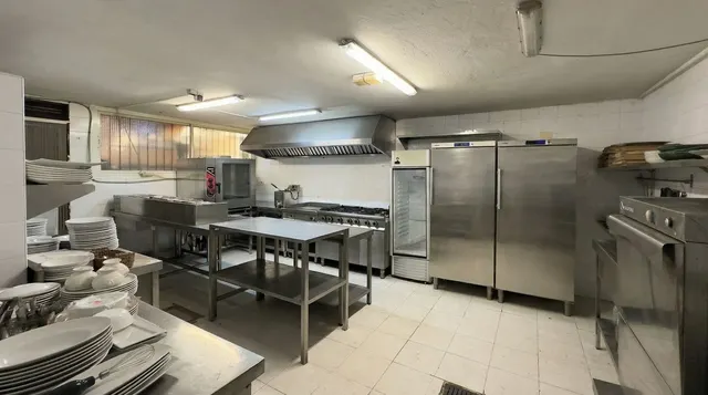 Restaurante 2 habitaciones 214m² en venta - Riviera del sol — 18