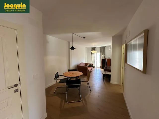 PISO TOTALMENTE EQUIPADO Y REFORMADO PARA ENTRAR A VIVIR EN PLAZA DE LA OCA. — 12