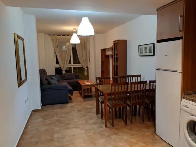 ¡Oportunidad de Inversión en el Corazón de Granada! — 17