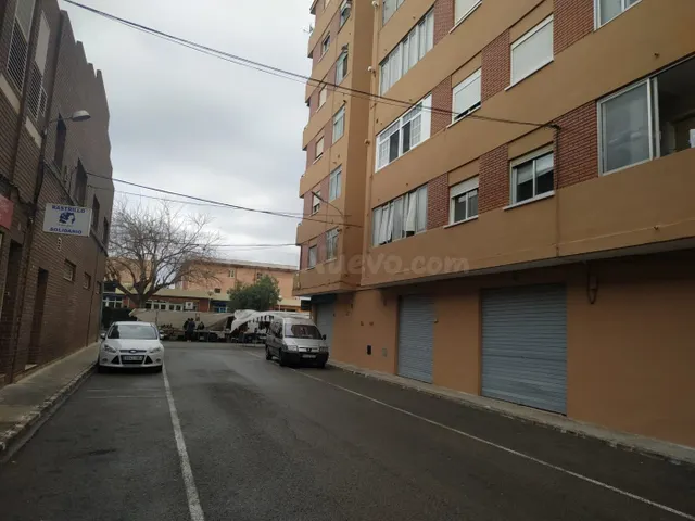 LOCAL DIAFANO A DOS CALLES - foto 5