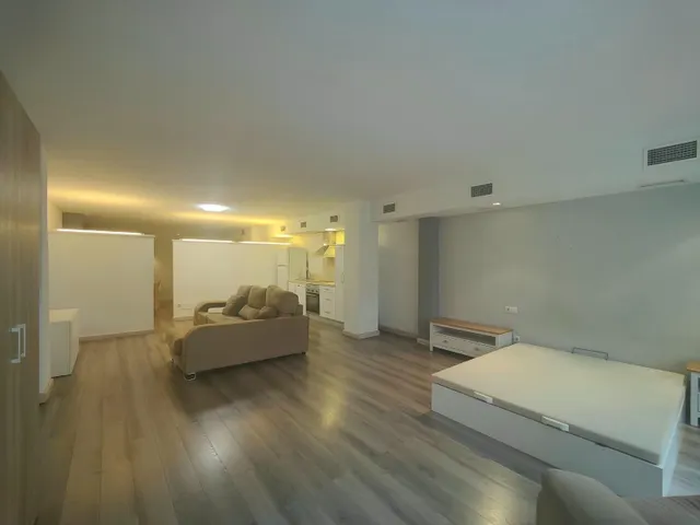 SE ALQUILA PRECIOSA OFICINA TIPO LOFT REFORMADA CON COCINA EN PLAZA SÉNECA - ALICANTE — 10