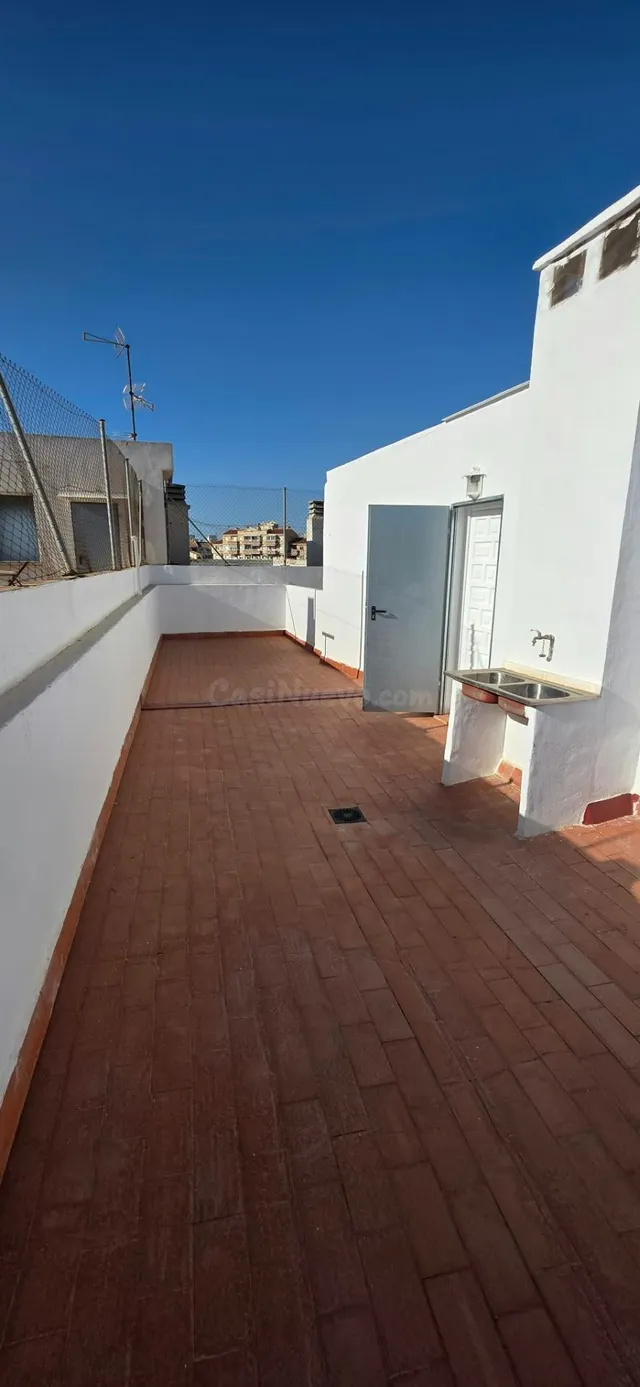 Torrevieja atico 2 habs  + 1 sur, gran terraza 149.900... — 2