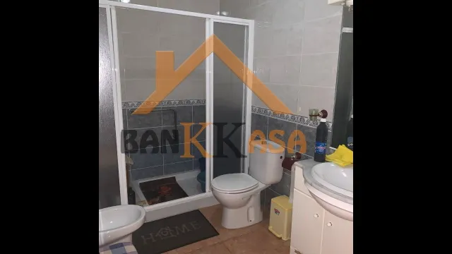 SE VENDE PISO BAJO EN ALCOLEA ZONA LA HERMITA — 24