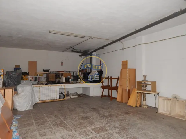 Local planta baja chaflán en Bocairent en venta — 6