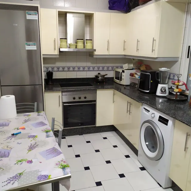 SE VENDE PISO DE 3 habitaciones EN PADRON - foto 3