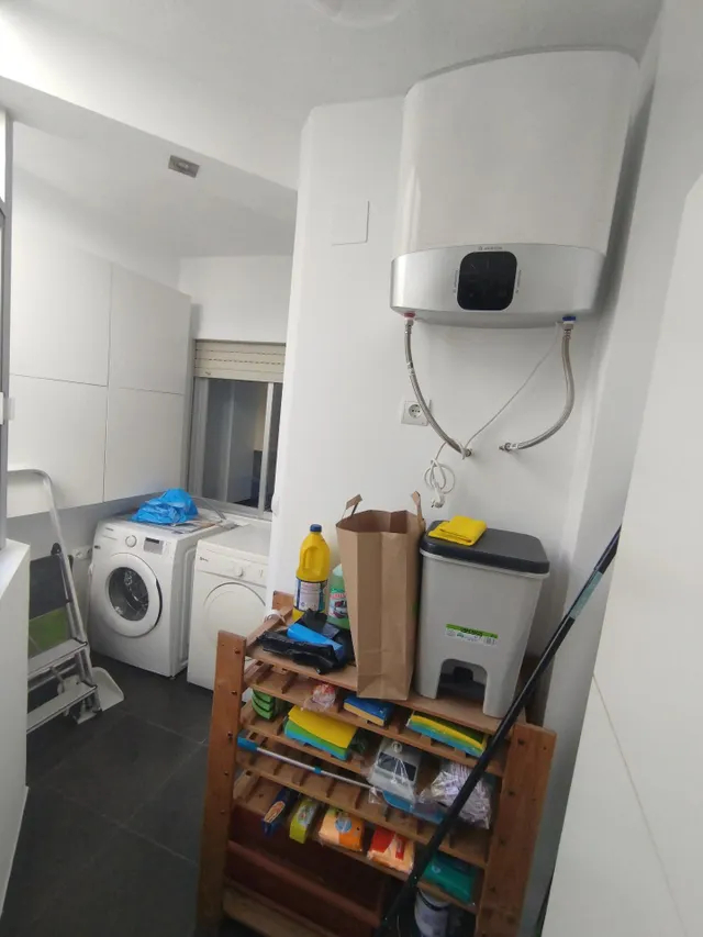 VIVIENDA CENTRICA — 21