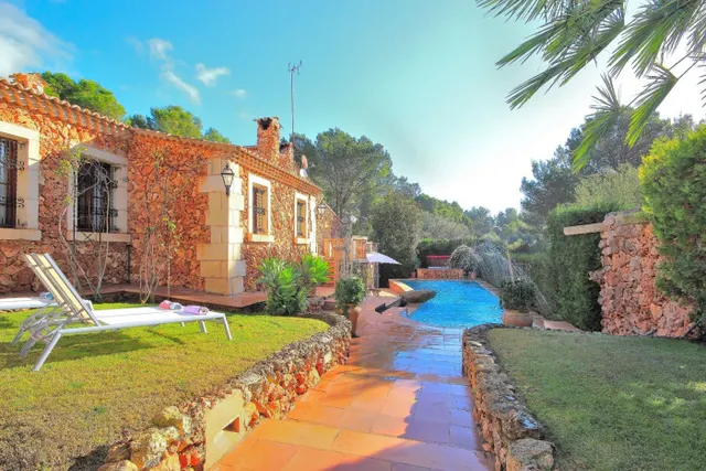 Fantástico chalet ubicado en una zona espectacular con pisci - foto 5