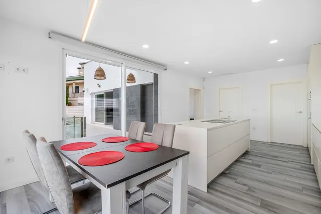 Chalet 4 habitaciones 216m² en venta - Pueblo 3 — 26