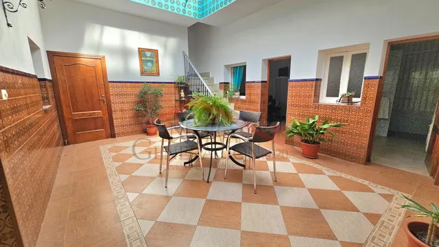 Casa con azotea.