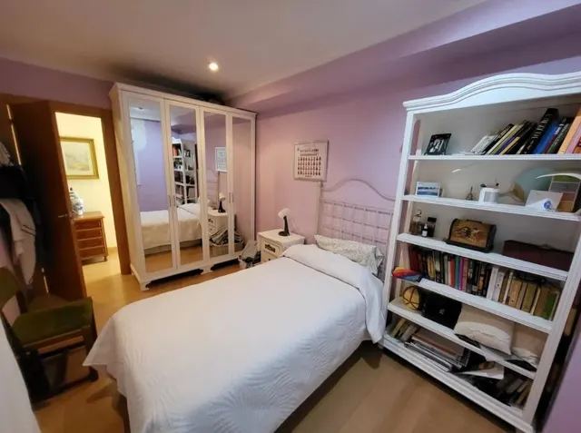 SE VENDE PISO REFORMADO EN LA AVENIDA PABLO IGLESIAS — 7