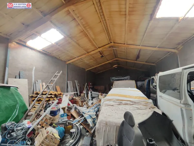 Amplia Nave Industrial en Alcázar de San Juan - Oportunidad Única — 7