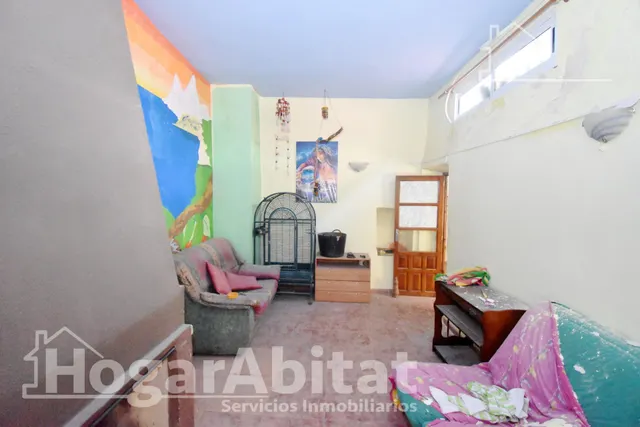 CASA MUY AMPLIA PARA REFORMAR, CON TERRAZA Y TRASTERO — 31