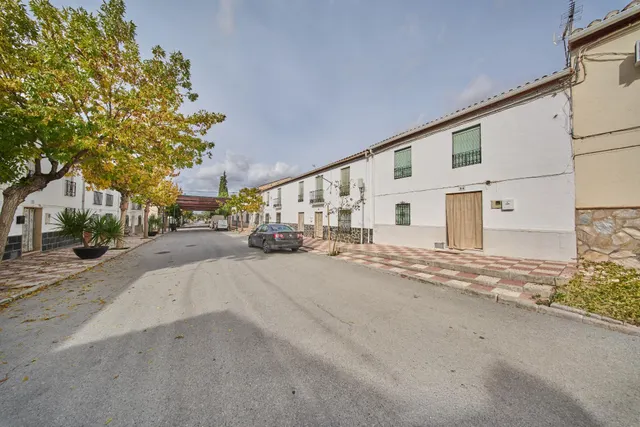 Encantadora Casa en Cacin por solo 40.000€ - foto 3