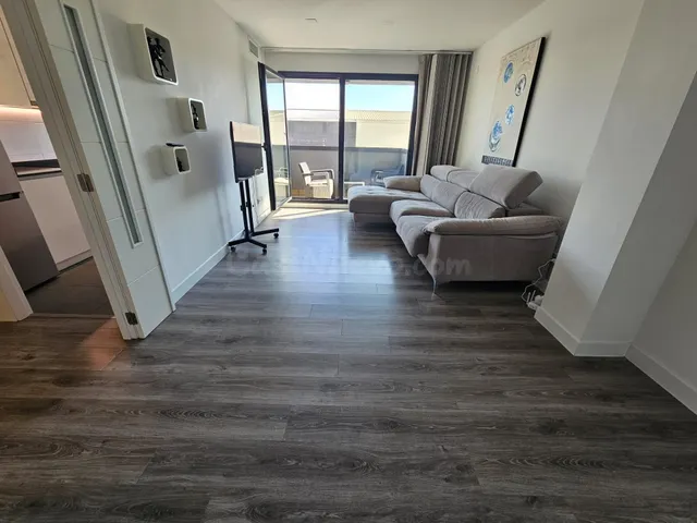 ✨ ¡NOVEDAD EN SAFRANAR! Vivienda del 2020 con terraza y vist - foto 4
