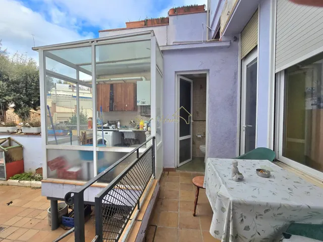 Típica casa inglesa a Reformar con Amplias Posibilidades en Sabadell — 7