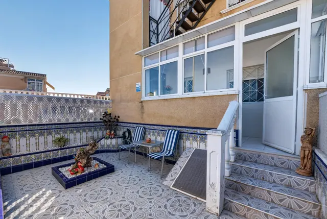 Res. Europa - Bungalow reformado con jardín, 2 dormitorios y entrada para el coche — 18