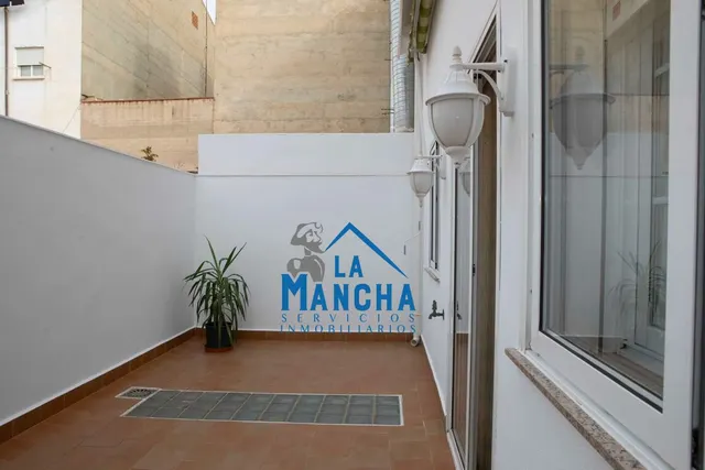*595.000€* inmobiliaria la mancha vende casa en el barrio de san pablo de Albacete — 23