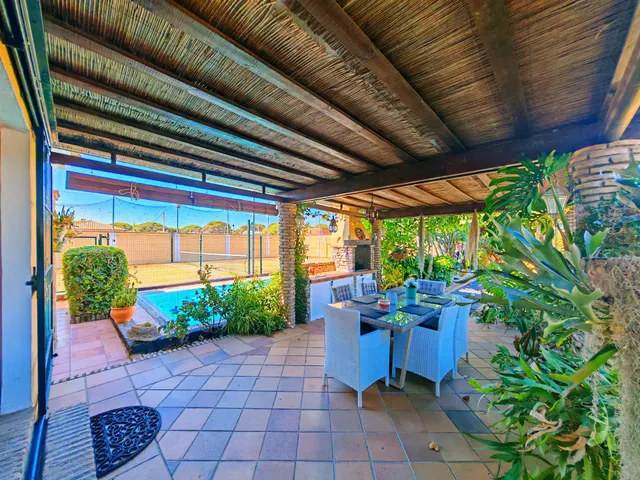 1.213 M2 DE PARCELA, DOS construcciones Y UN EXTERIOR QUE LO CAMBIA TODO — 22