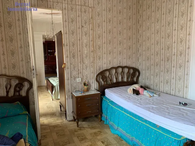 Casa de pueblo en venta en Entrena. Para reformar, con muchas posibilidades, — 9