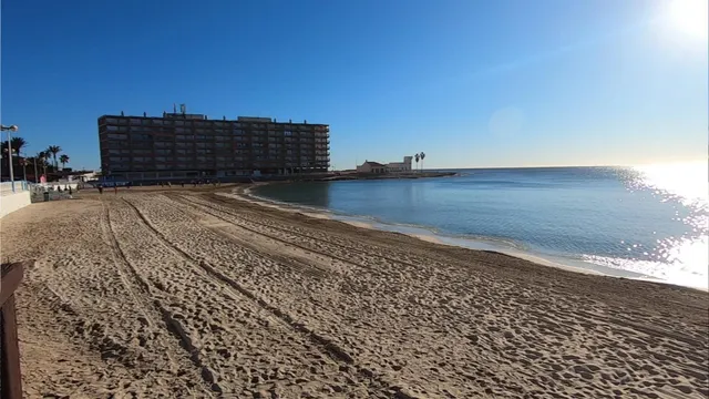 FANTASTICO ESTUDIO A UNOS PASOS DE LA PLAYA, IDEAL PARA PERSONAS SOLTERAS — 35